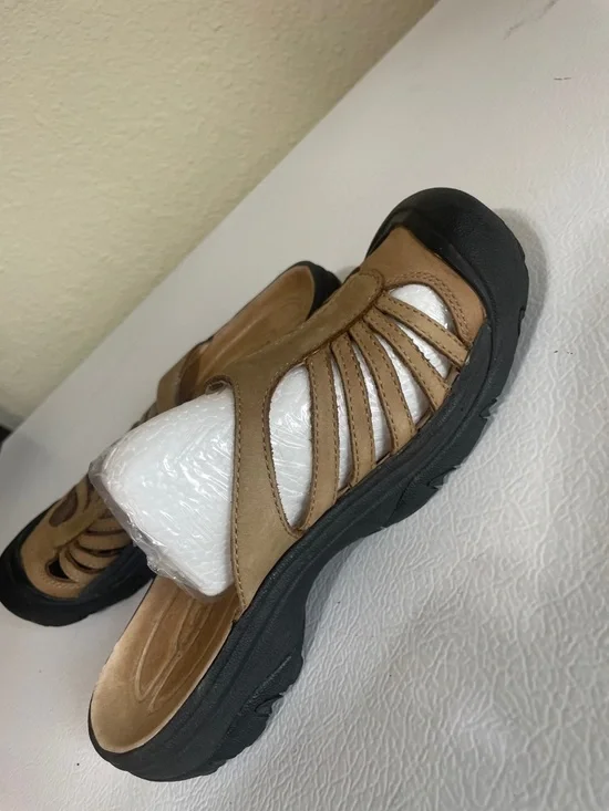 Keen Women’s Brown Slide In Mules. Good Condition. Size 6. - Picture 6 of 10